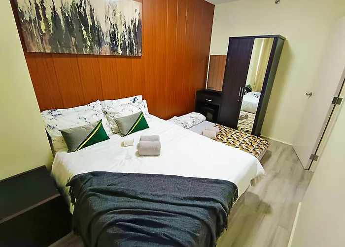 Apartment 2412t2 Avida Towers It Park 1br Unit Queen Bed *