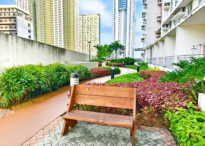 2412t2 Avida Towers It Park 1br Unit Queen Bed Apartment